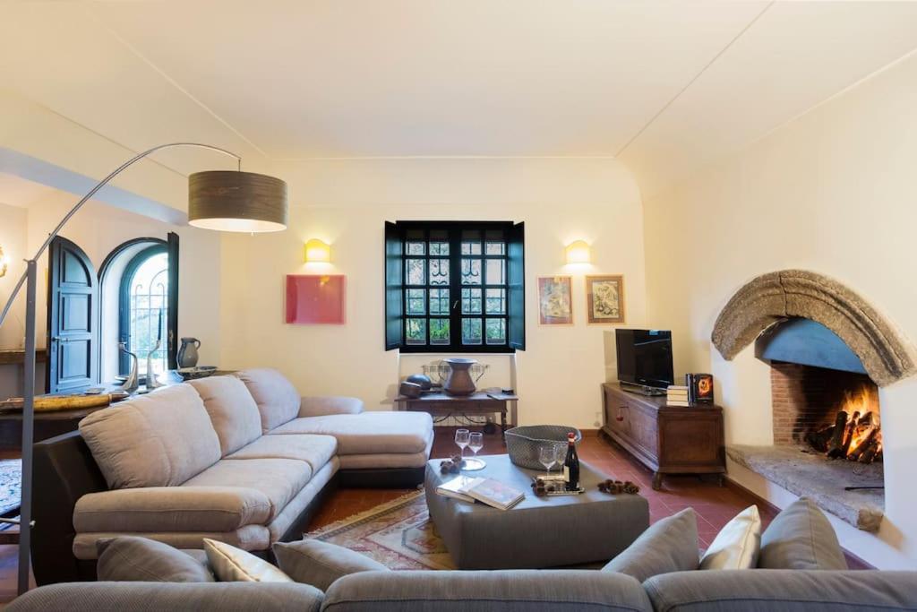 Apartment In Luxuryproperty Privatepool Garden Bbq Airc X8 카스텔누오보 디 포르토 외부 사진